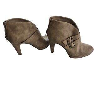 🆕️ Unlisted by Kenneth Cole - Women's Size 7 - 4 Inch Heeled Booties, Fall